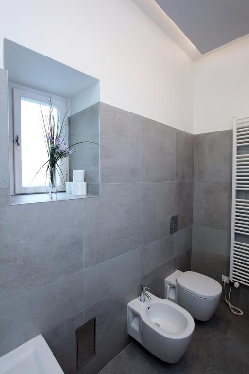 House - The Modern Flat * Prag